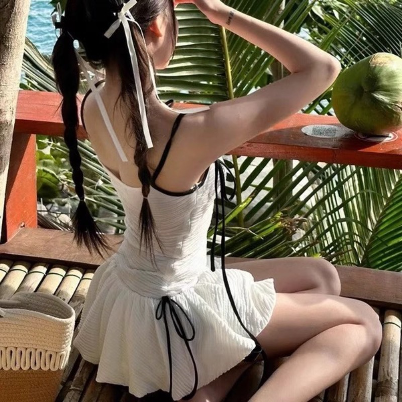 Women's White Bow Camisole Sex - A Bathing Ape Camo ulasan dan harga